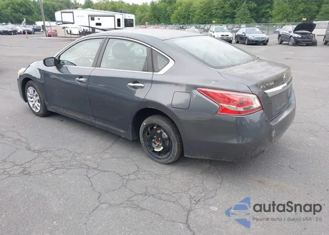 2013 Nissan Altima 2.5 S from USA, damaged, VIN 1N4AL3AP5DC120282